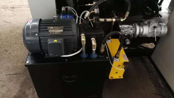 Угловая заднефрезерная машина модель QC250-2C