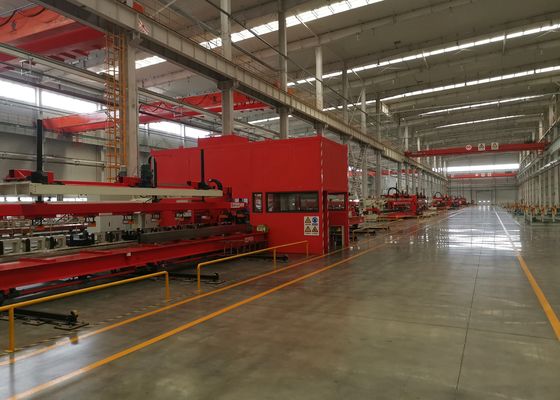 Обработка листового металла 15000x380 мм Размер заготовки 35 тонн CNC-машина для пробивания плит для автомобильной продольной балки