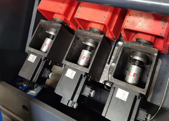 Бесступенчатая ЧПУ линия для обработки углового профиля: комплексное ЧПУ перемещение и точное сверление отверстий в производстве башен из углового профиля