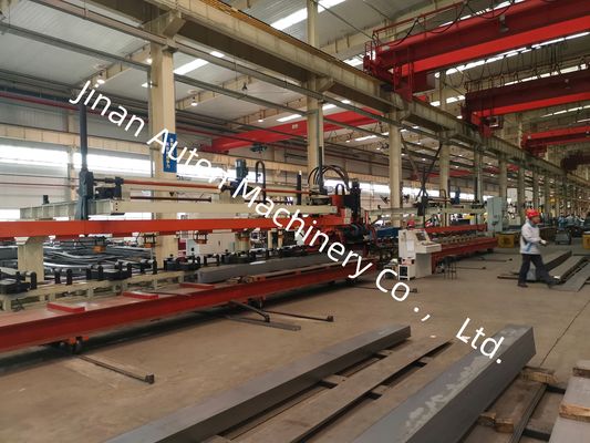 Используется для легких грузовых грузовиков балки CNC продольной балки пробивающей машины листов металлической линии обработки