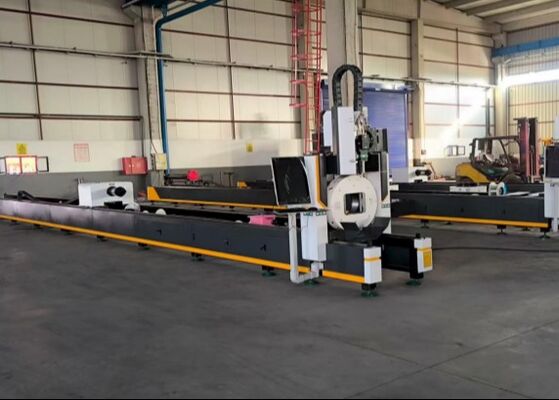 Модель LC2412 CNC лазерная трубная режущая машина Используйте мощность лазера MAX6000