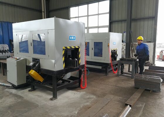 Модель QC360 CNC Angle Back Milling Machine 63x5~360x35mm Размер обработки угла