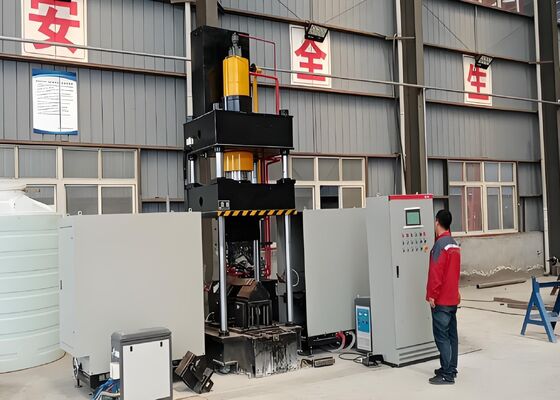 3.5x4.5x4.1m Overall Size CNC Angle Steel Heating Bending Machine For Flat Metal Plates