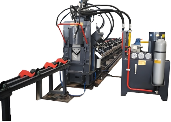 Высокоточная линия для маркировки и стрижки с высоким углом CNC для производства солнечных монтажных систем
