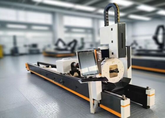 Модель LC2412 CNC лазерная трубная режущая машина Используйте мощность лазера MAX6000